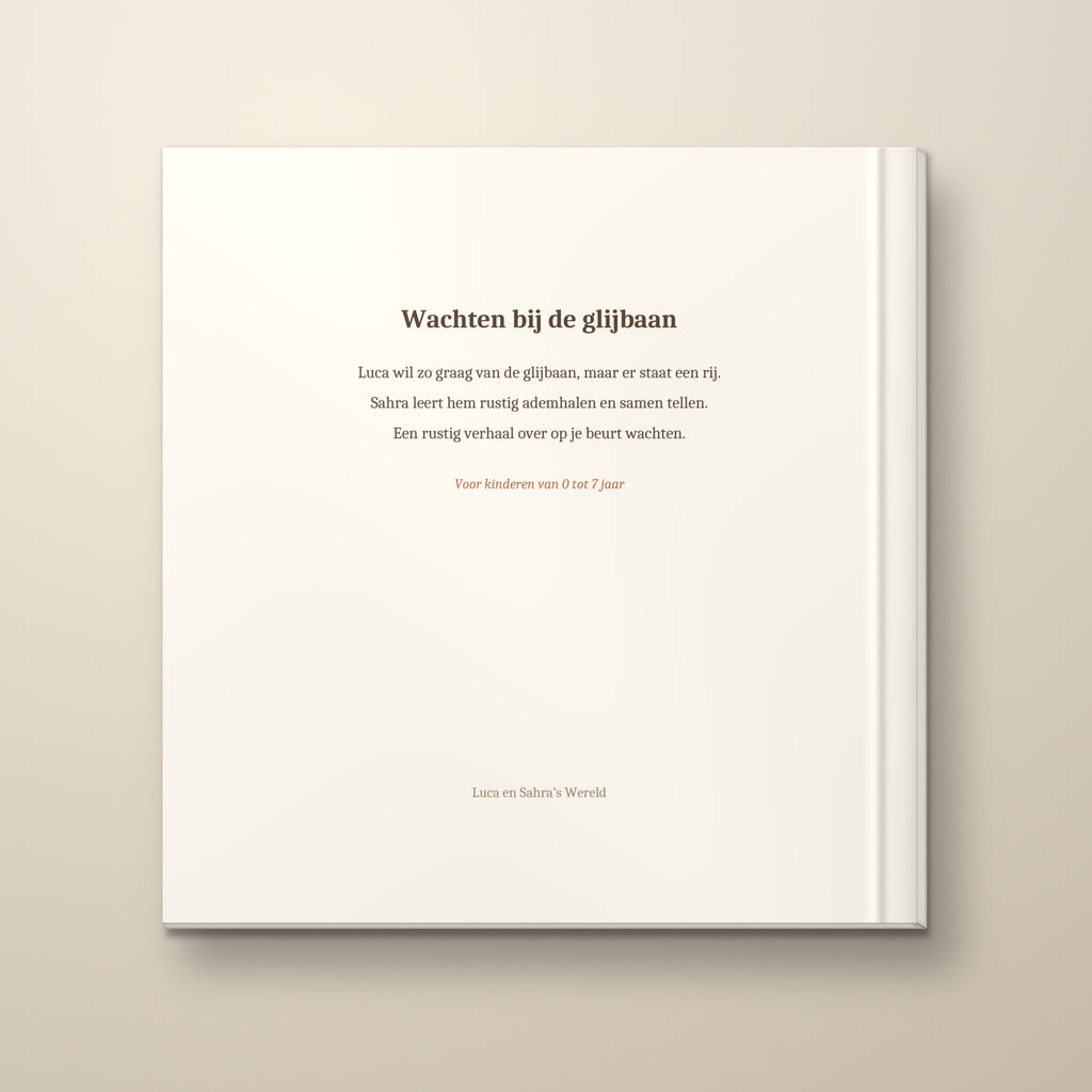 Wachten bij de glijbaan – achterkant, hardcover